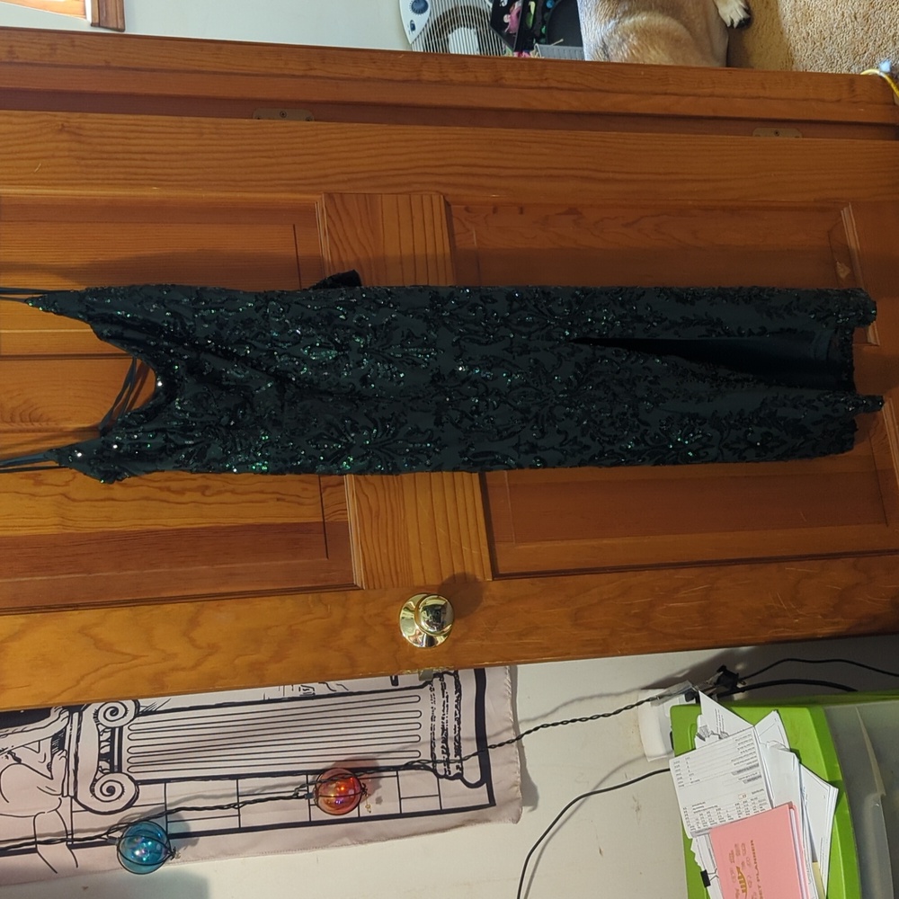 Kourt Formal Sequin Lace-Up Midi Dress